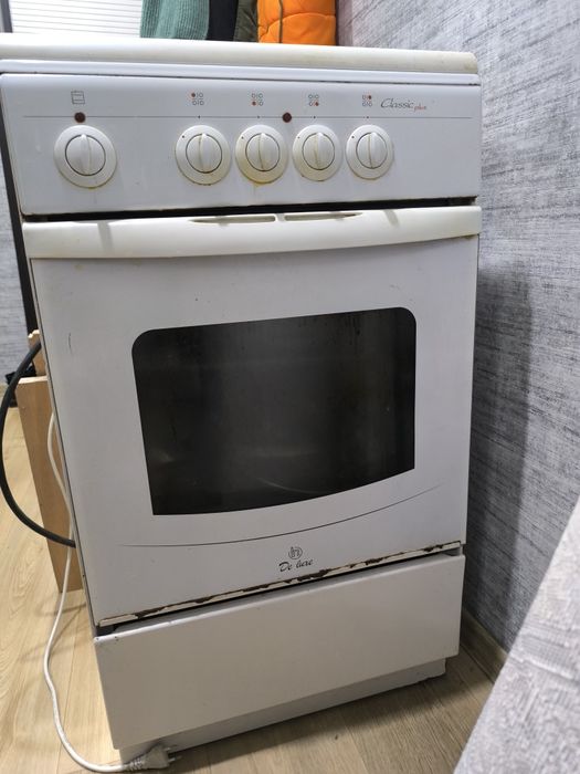 Отдам даром плиту