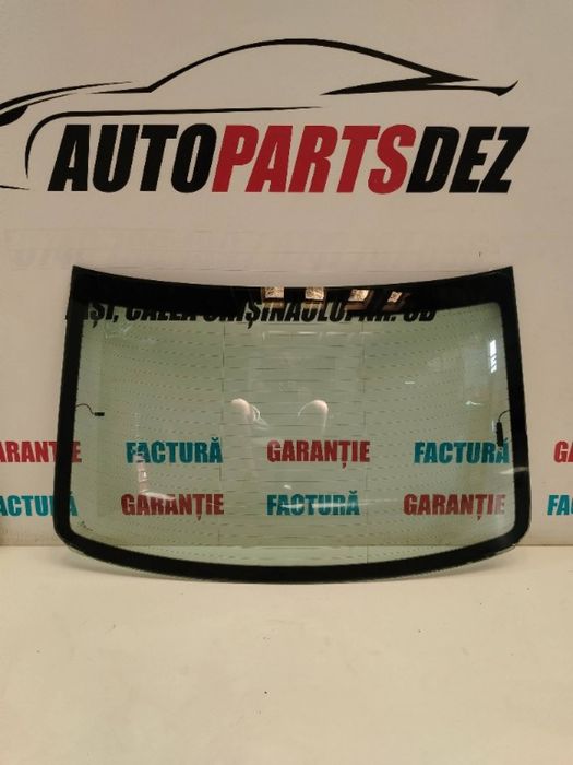 Luneta geam spate Passat B6 berlina Limuzina Originala VW