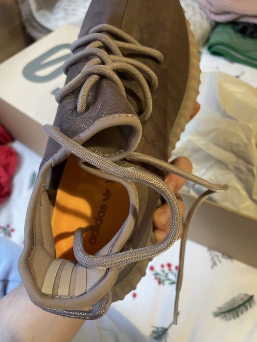 Yeezy 350 V2 mono mist