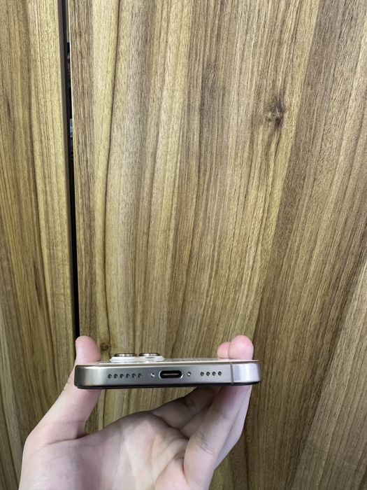 Iphone 16 pro max desert 256 gb 100% 227 sikl