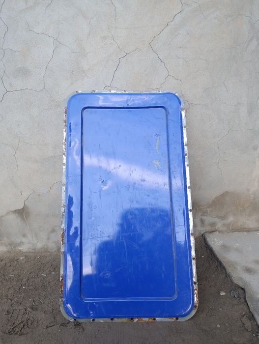 Damas uchun temir oyna rabochi