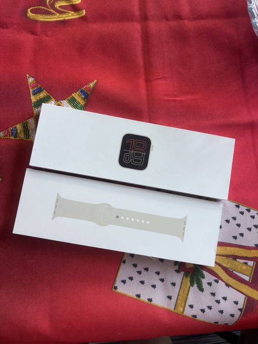 Apple Watch SE 3 44 mm M/L – чисто нов