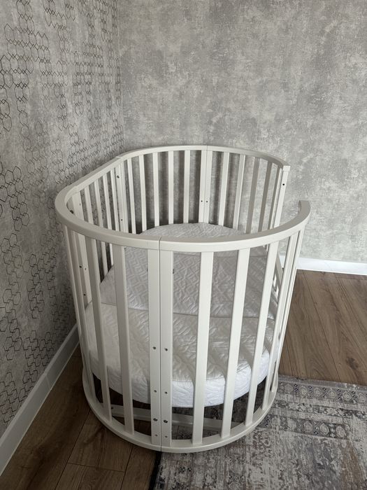 Продам детскую кроватку