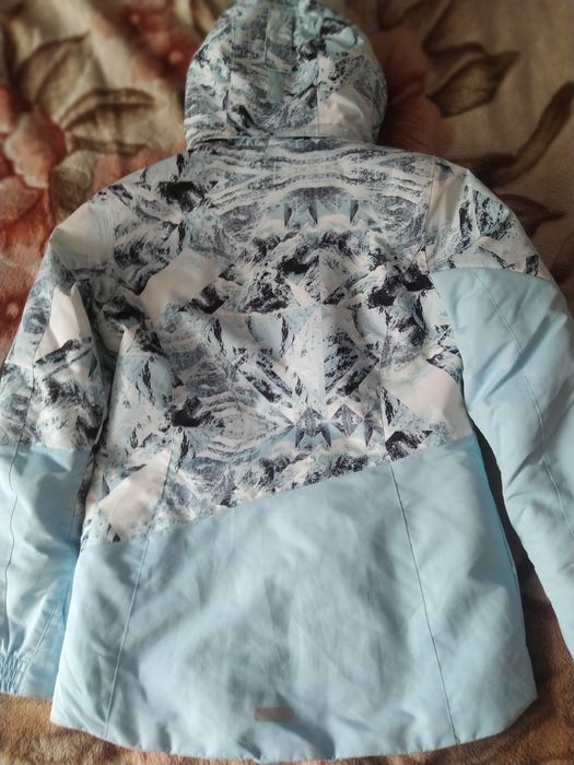 Куртка на рост 152