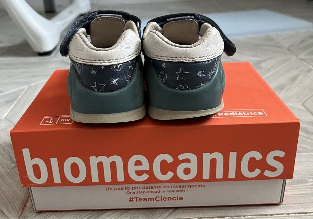 Сандалии Biomecanics