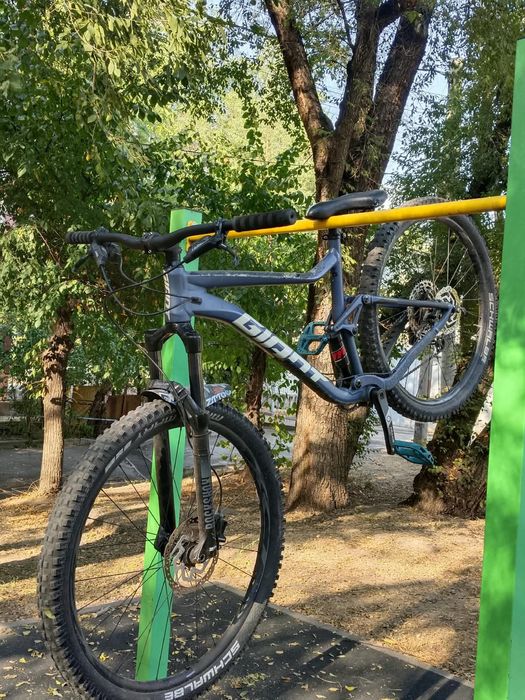 Двухподвес Giant Stance Обмен