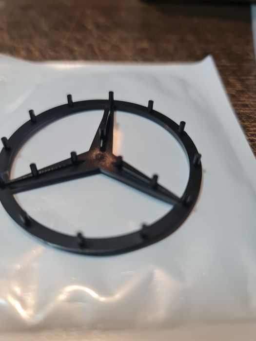 Черна емблема за волан еърбег на Мерцедес 52мм