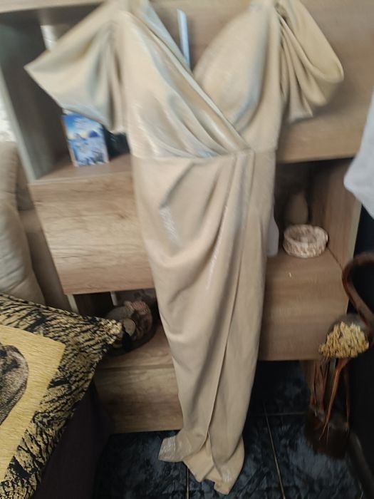 Официална рокля  за повод