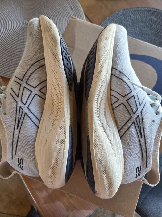Маратонки "Аsics GEL" и маратонки" FILA"