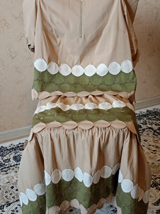 Срочно продается кофта, костюм летний