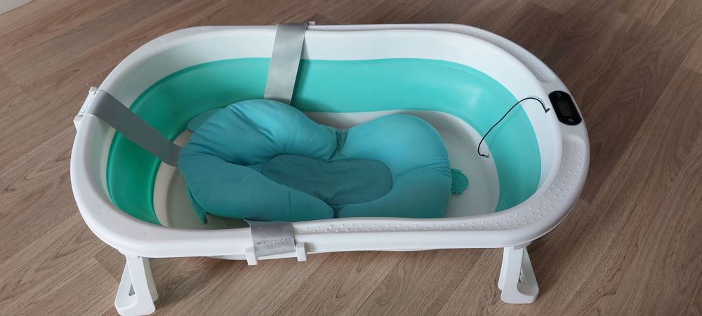 Продам детскую ванночку.