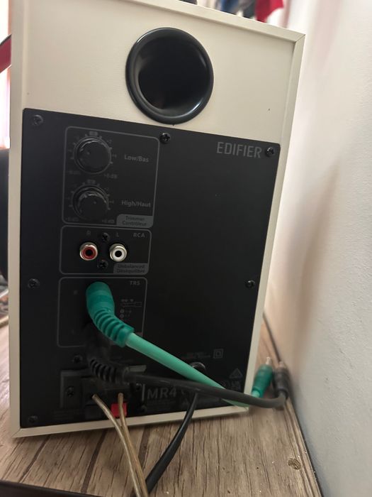 Колонки Edifier MR4