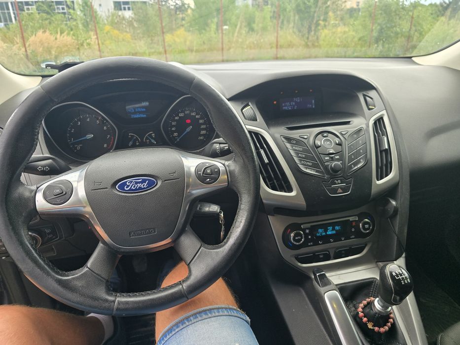 FORD Focus 2011 — imagine 4