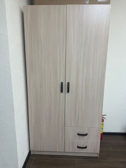 Офисные столы в отл сост