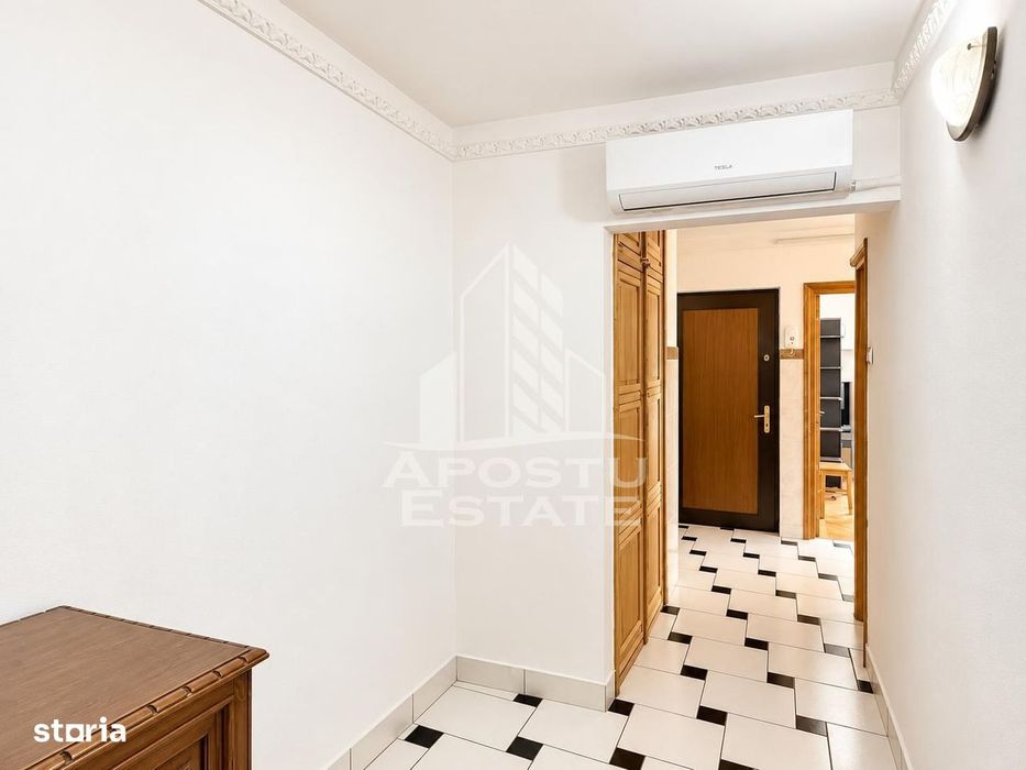 Apartament 3 camere ,zona Podgoria ,80mp