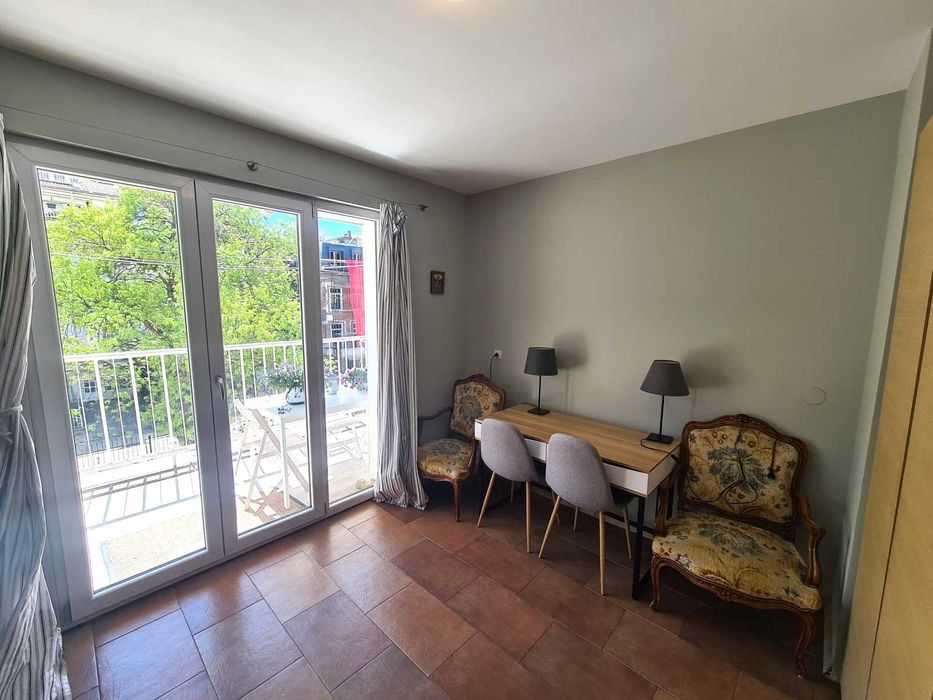 Дава се под наем Тристаен апартамент в София, Малинова долина - 98 кв.м за 300 € - Снимка #10