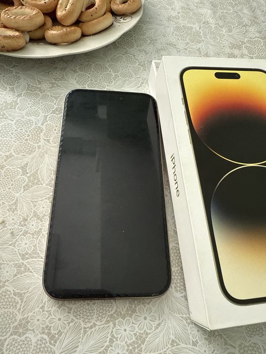 Айфон. 14 про макс 256 гб