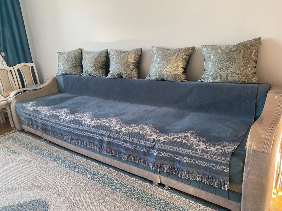 Продам диван тахта 3,5 м .