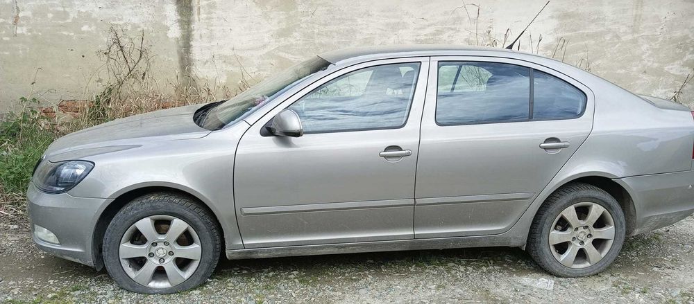 SKODA Octavia 2011 — imagine 2