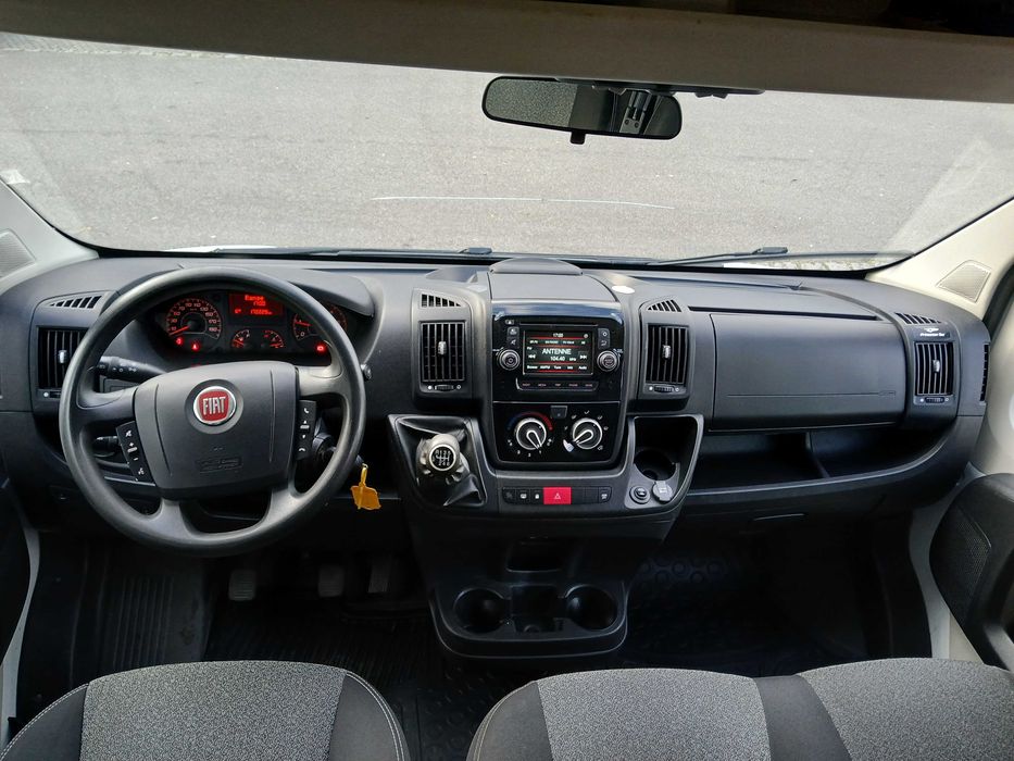 Fiat Ducato Maxi Pritsche 7 locuri. 2.3 / 180 cp