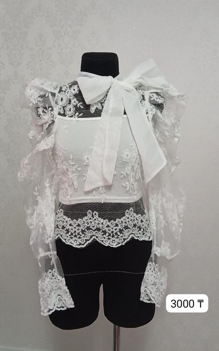 Көйлек, кофта, костюм сатылады