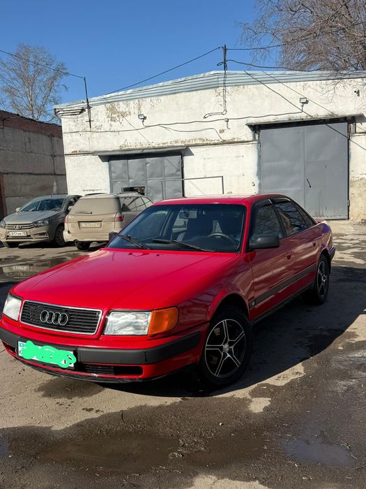 Продам Ауди 100 с4