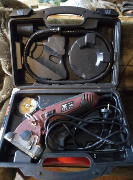 Мини машинка с подачей воды