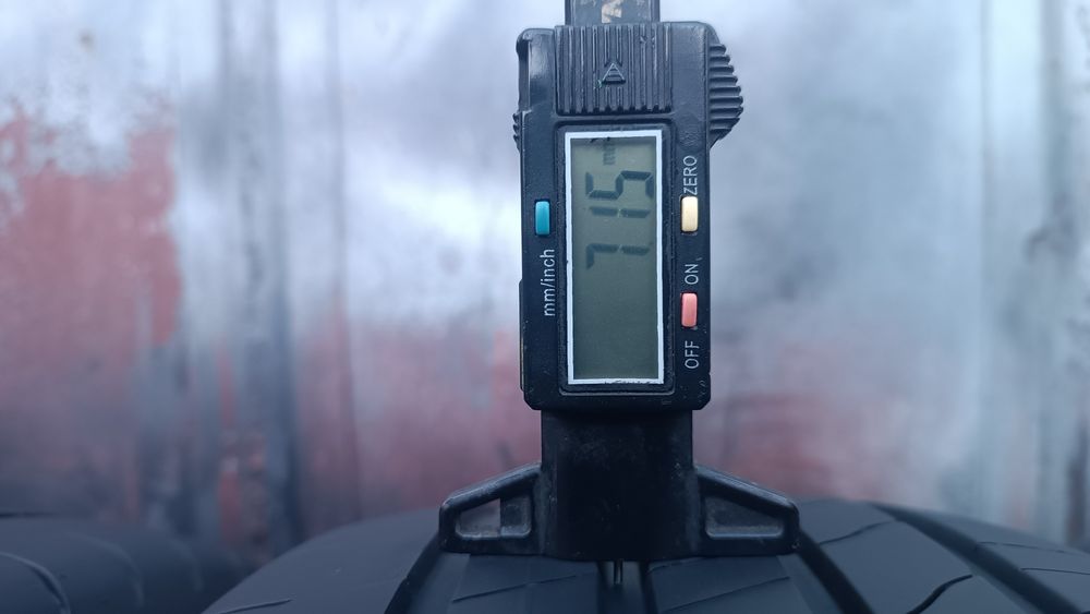 215/65/16 Goodyear Дот 0525