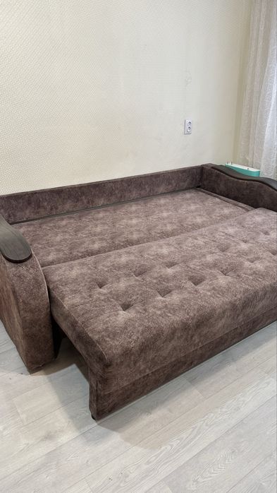 ПРОДАМ ДИВАН! В отличном  состоянии!
