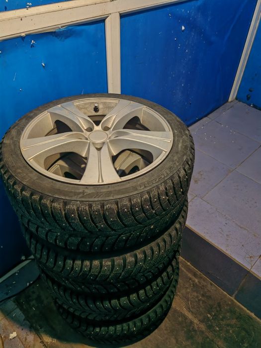 Продам диски с резиной