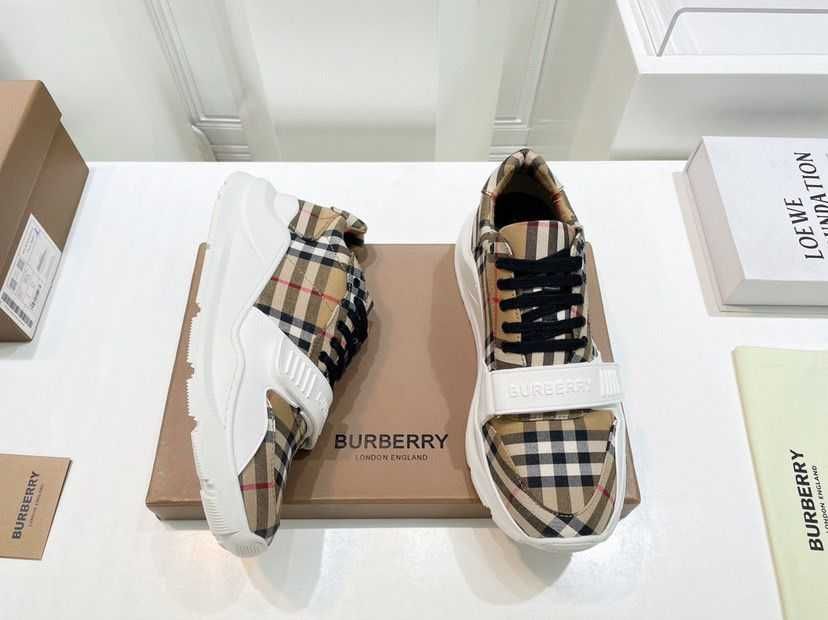 Sneakers Burberry