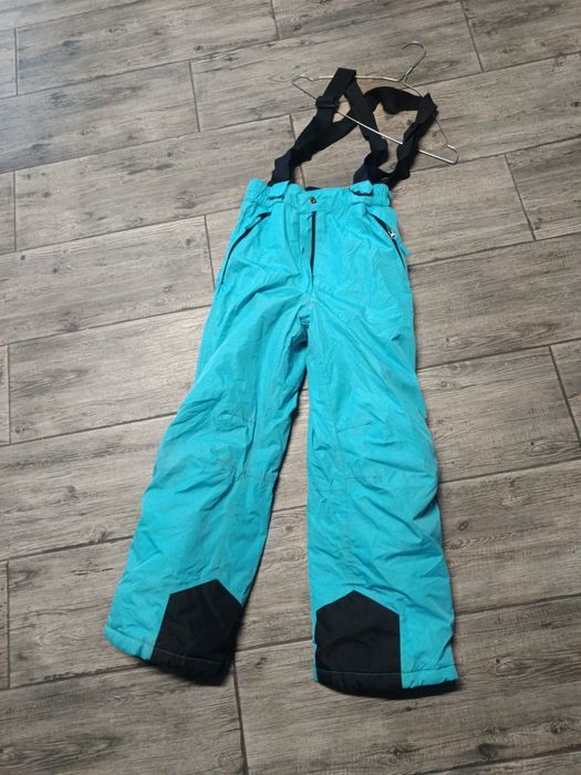 Pantaloni ski toate mărimile disponibile!se pot proba sau trimit colet