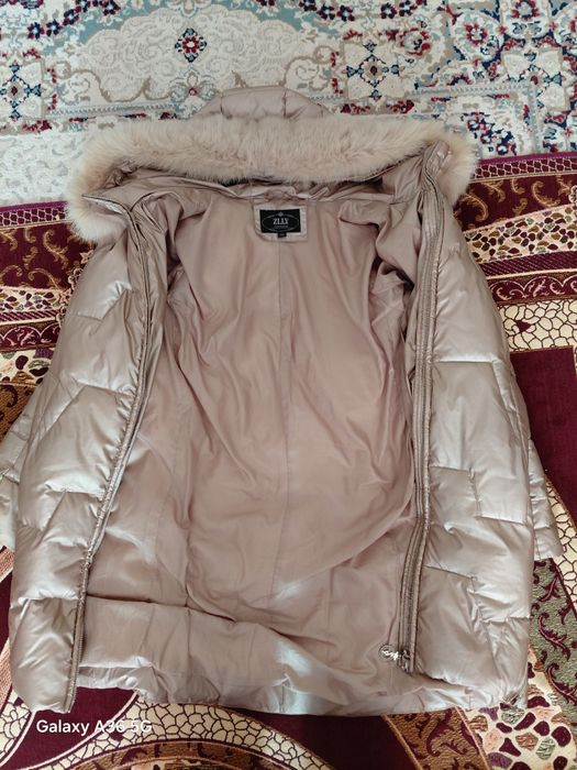 Зимняя женская куртка