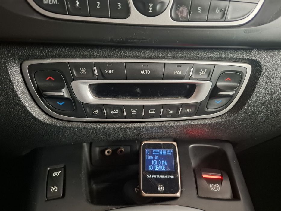 Modulator FM cu Bluetooth, 2x usb, jack, card - 50 lei, Galati