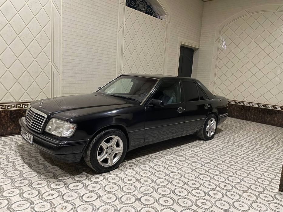 Mercedes Benz w124