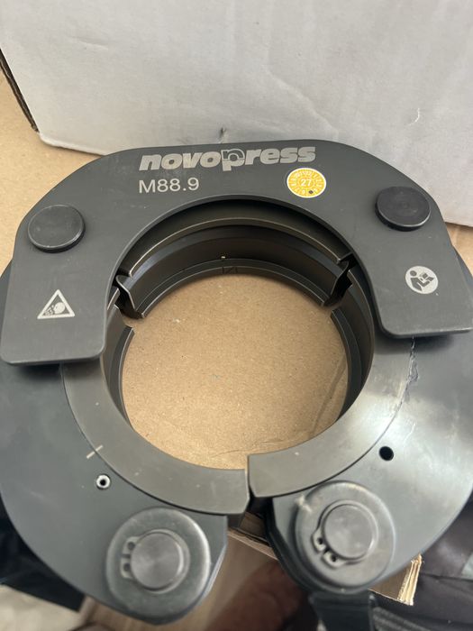 Vând clești de presare pentru orice sistem.