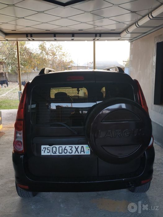 Lada largus 2015