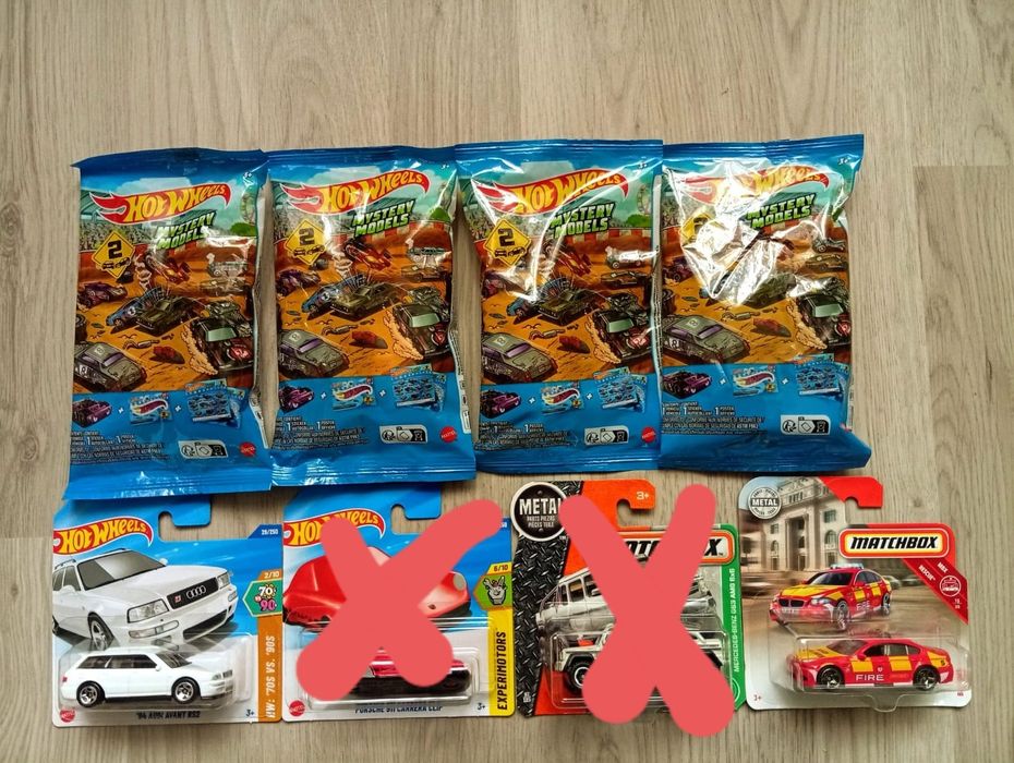 Machete Hot Wheels și Matchbox diverse modele