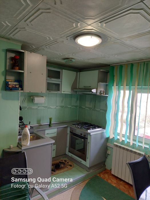 Vand /schimb Apartament 2 camere zona MB  et 4 /4   cu îmbunătățiri  sau zchimb cu 3 camere zona MB plus diferența