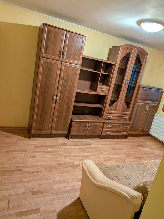 Apartament 2 camere vizavi de liceul Emil Botta