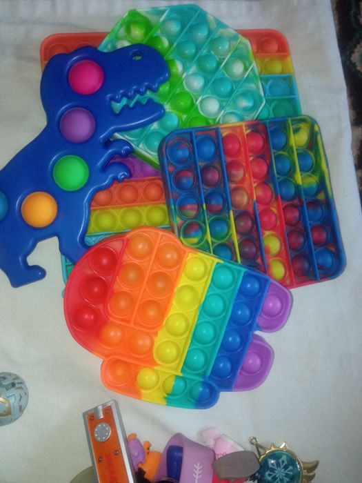 Игрушки мягкм попит киндеры брелки