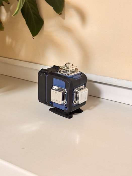 Продам лазерный уровень