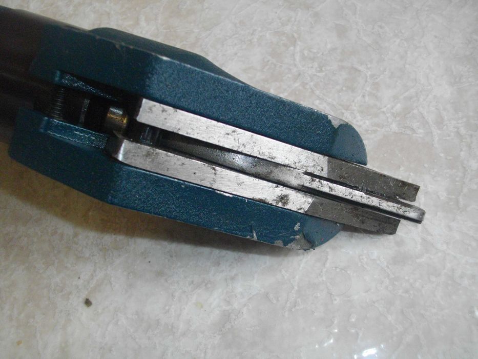 Пневматични Гайковерт Bosch/Kinzo/ Ножица Рязане Ламарина/ Такер Скоби