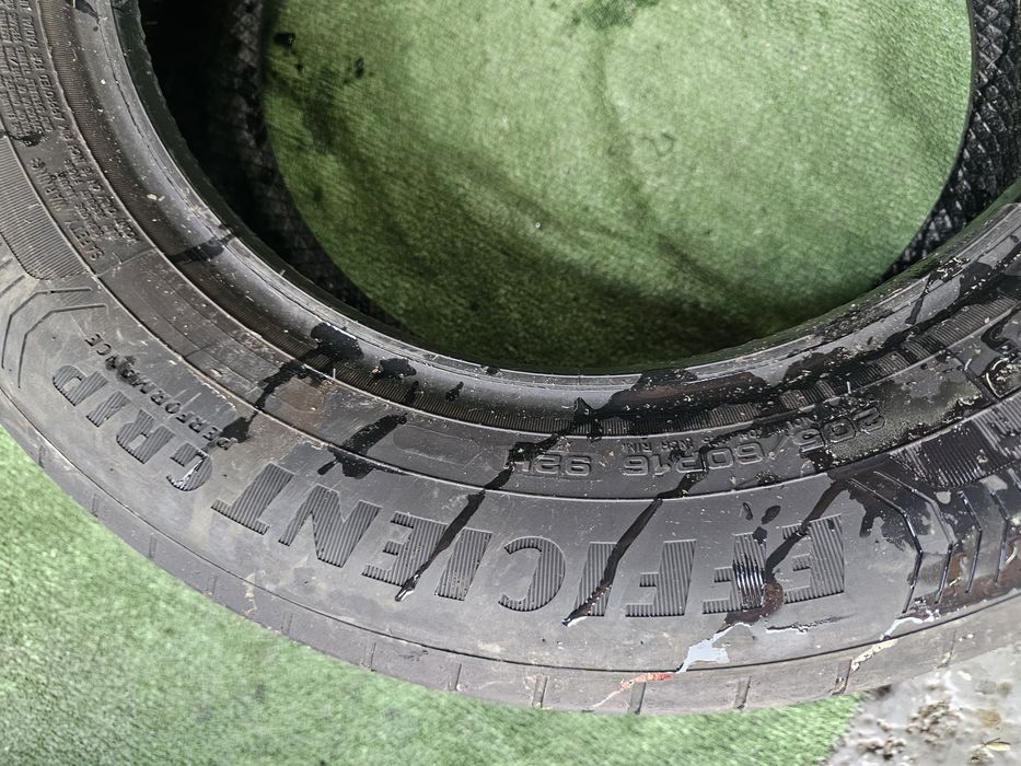 205 60 16 vara goodyear