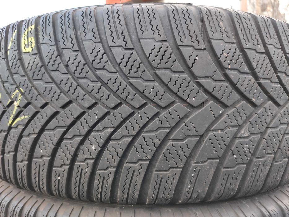2бр Зимни гуми 215 60 16 - Firestone