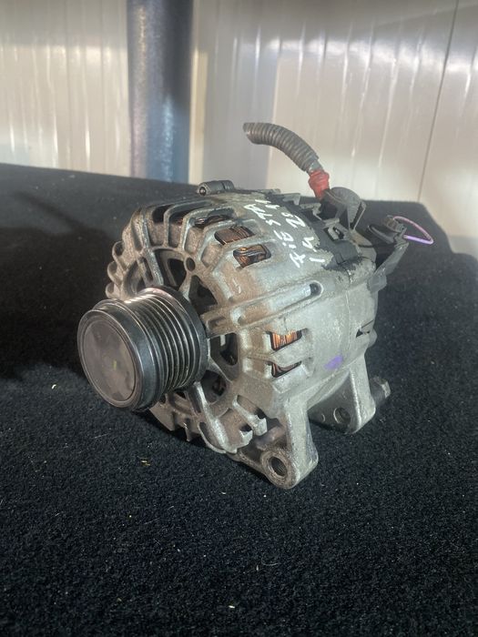 Alternator Ford Fiesta 6 1.4 TDCI 2011