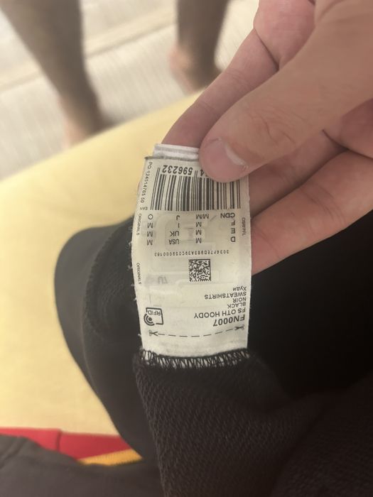 Кофта Adidas в черном цвете