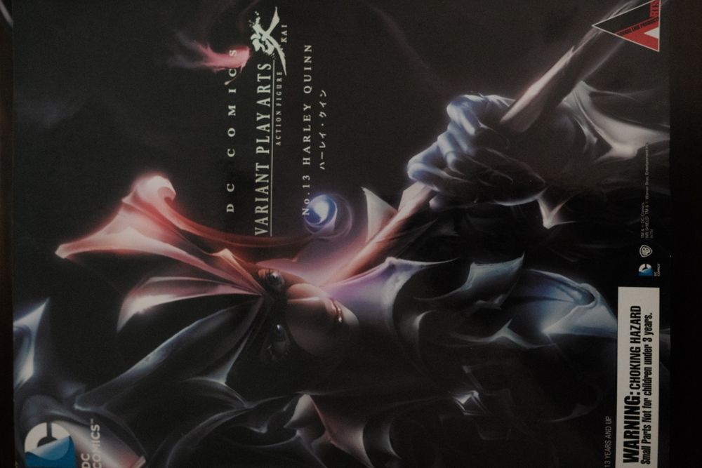 Harley Quinn Action Figure Play Arts Kai, DC Comics Variant, 25 cm