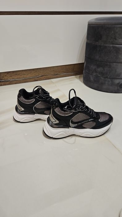 Маратонки  Karl Lagerfeld