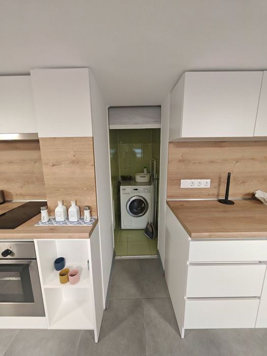 Продава се Двустаен апартамент в Бургас, Възраждане - 92 кв.м за 948 €/кв.м - Снимка #9